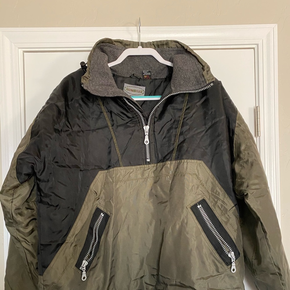 Color is more like a dark olive and black